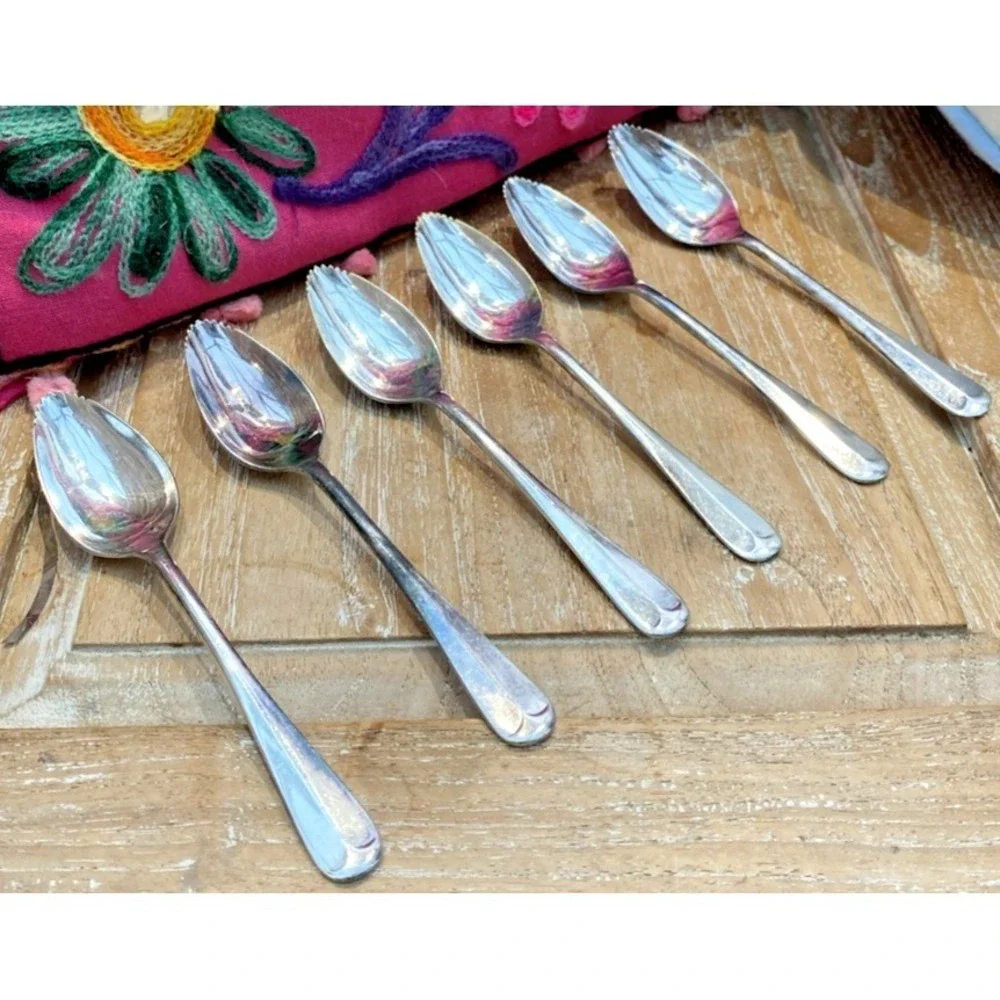 Lot of‎ Leonard Of Sheffield 6 Silver Plated Grapefruit  and 1 Sugar Spoons